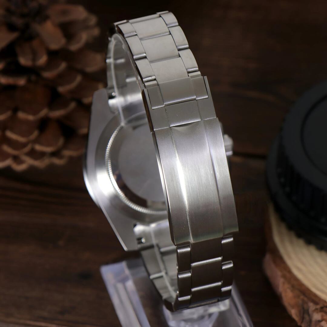 SeikoMod Submariner Hulk