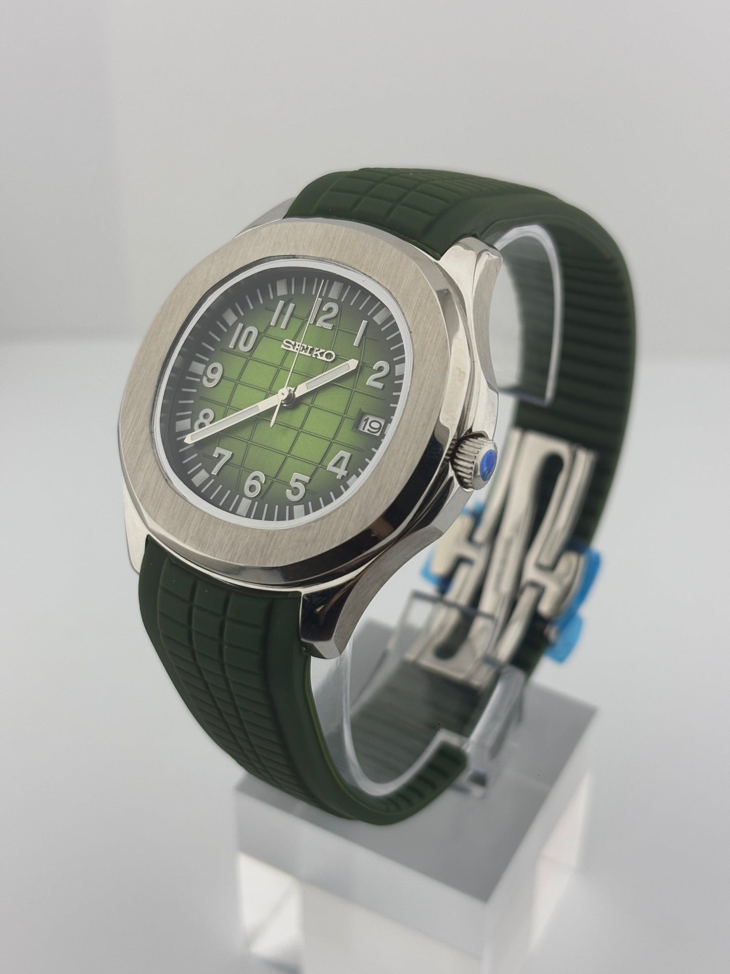 SeikoMod Aquanaut Green