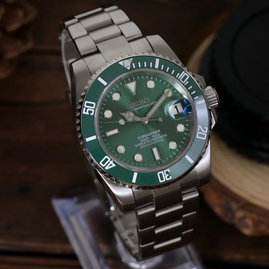 SeikoMod Submariner Hulk